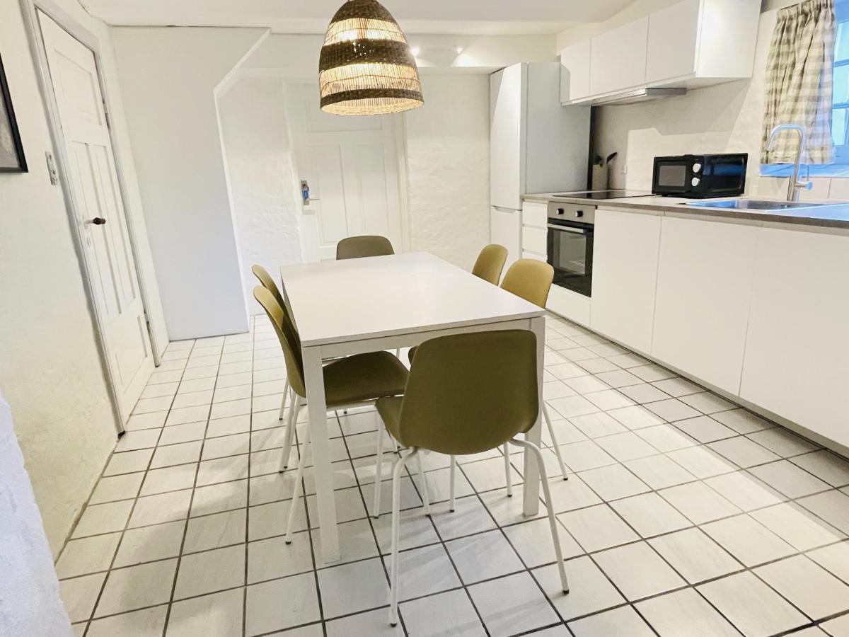 Aday - Aalborg Mansion - Charming 3 Bedroom Apartment Eksteriør billede
